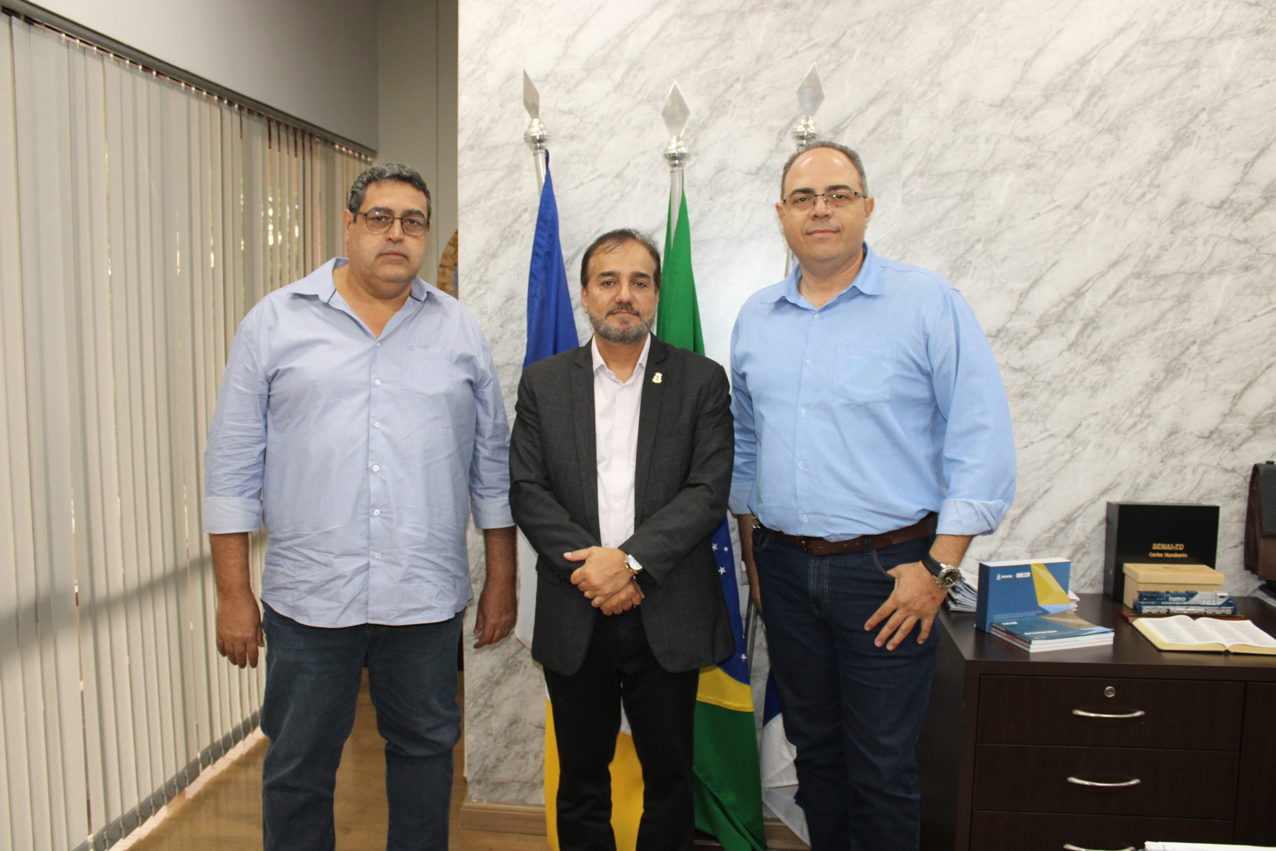 Empresários do ramo têxtil apresentam projeto de empresa no Tocantins